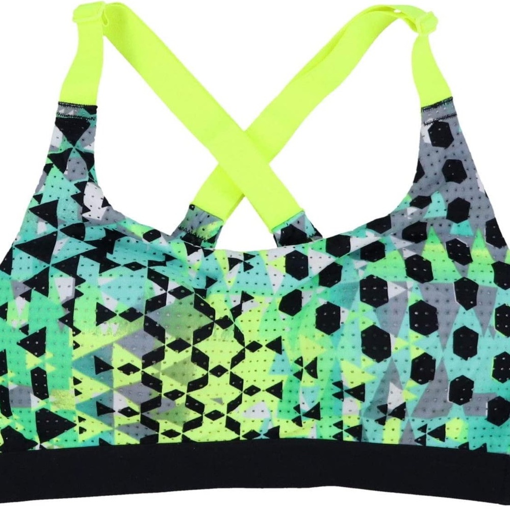 Victoria’s Secret Lightweight Sports Bra